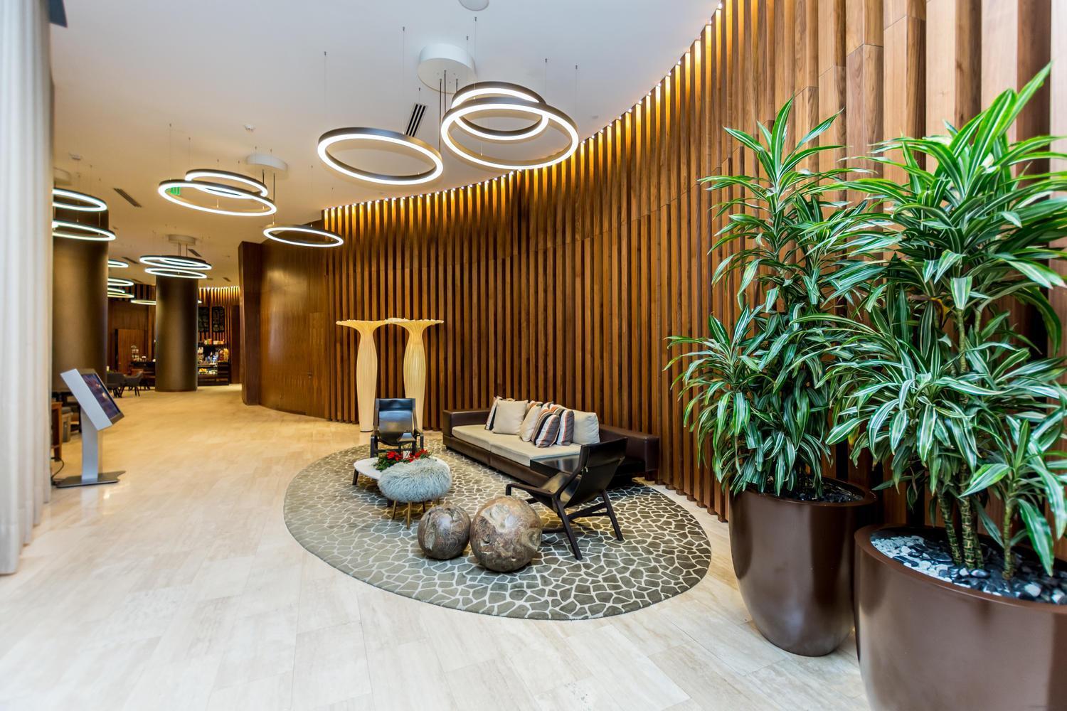 Wake Up To The Sound Of Waves In A Stylish Condo In A Luxury Resort ハリウッド エクステリア 写真